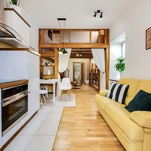 Appartement La Guardia With Free Private Parking, Rijeka