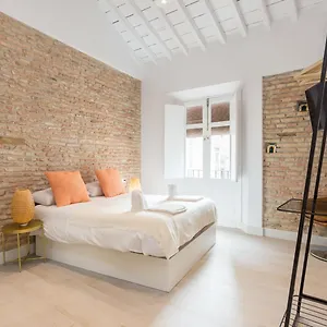 te1a-el-teatro-brick-wall-suite-prime-location.es-andalucia.com/